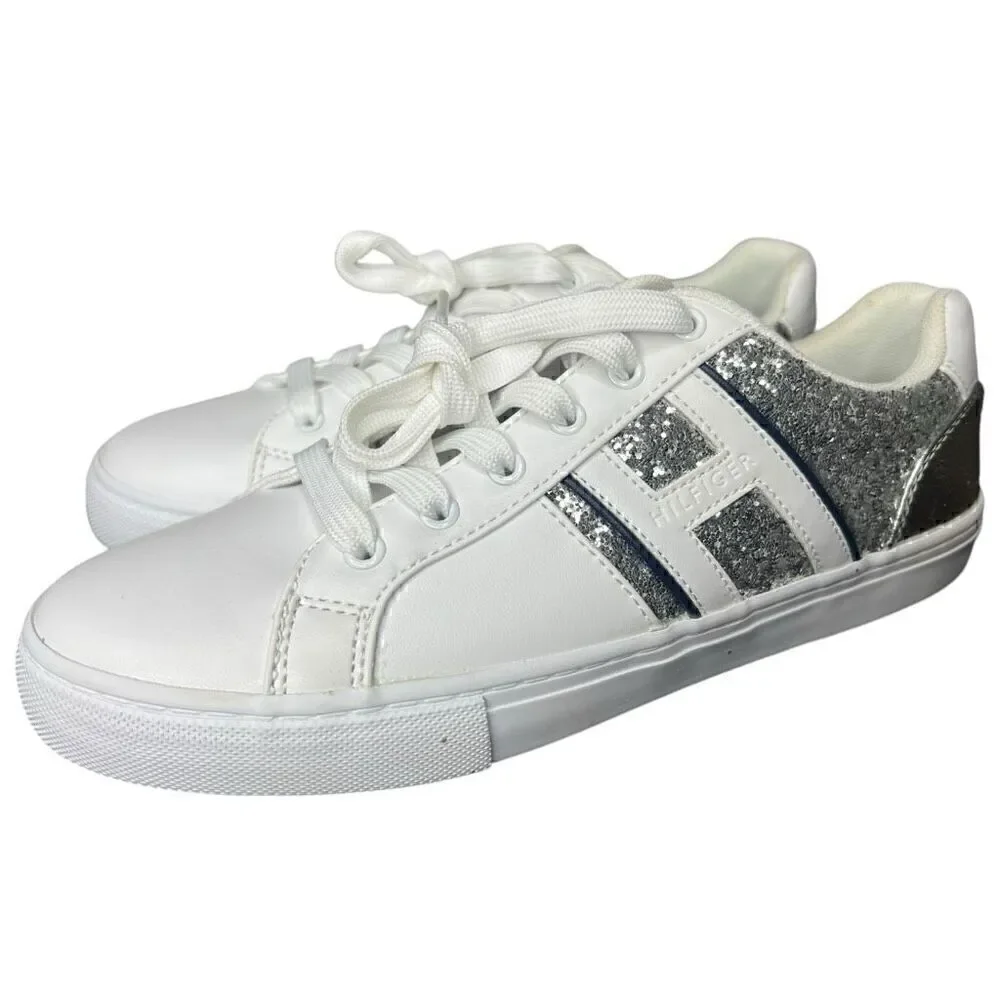 NEW Tommy Hilfiger Women’s Lemmi White Silver Blink Sneaker 8.5M